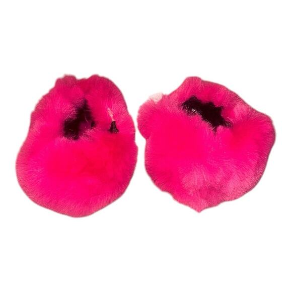 White House black market Vibrant Pink Fur Cuffs - Picture 4 of 4